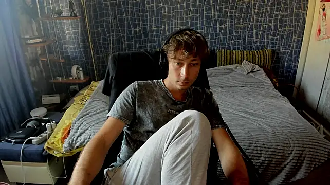 Živý XXX chat CuteBoy228