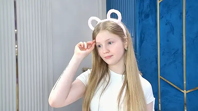 LilianHowards – Naživo XXX chat