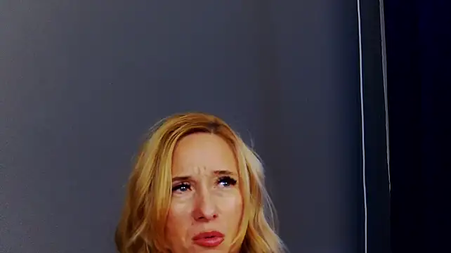 Živý XXX chat AnneHove