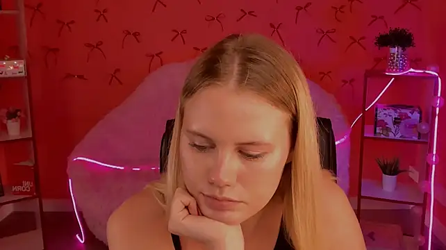 XXX chat uživo modela LanaWey