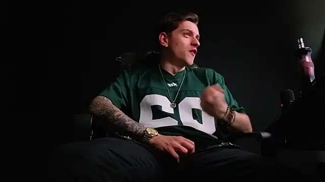 FelixStarkk XXX чат на живо