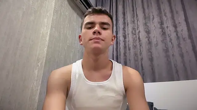 Just_Max02 Live XXX-Chat