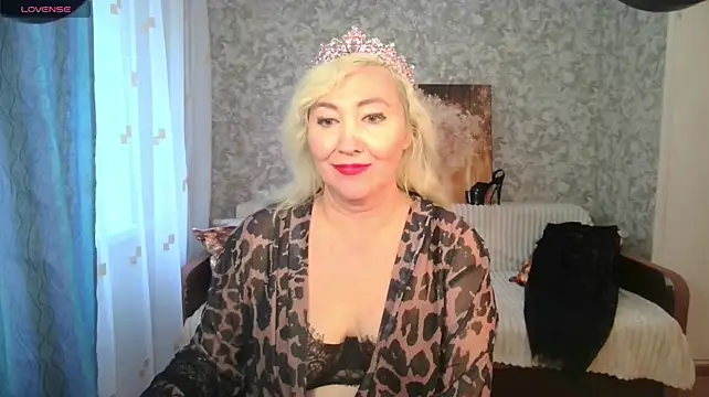 LadyKriss Chat XXX live