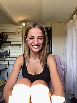 emyyyy07 Chat XXX in diretta