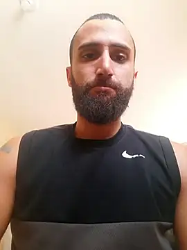 Luccareli10 – webcam-show
