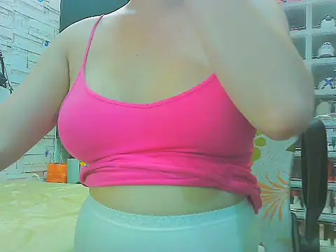 XXX chat uživo modela keepmepregnantT