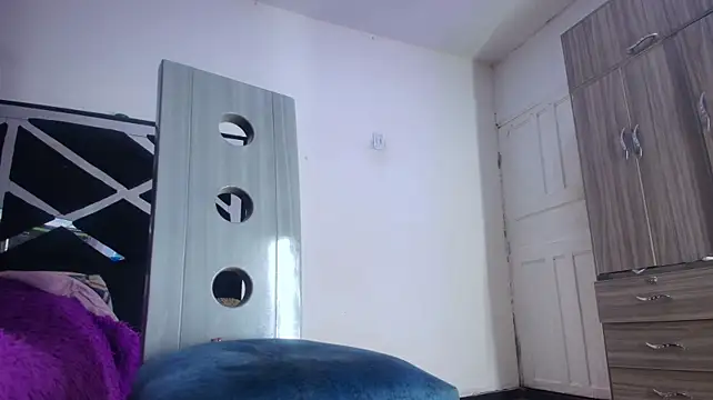 Karla_rodriguez1 Chat XXX in diretta