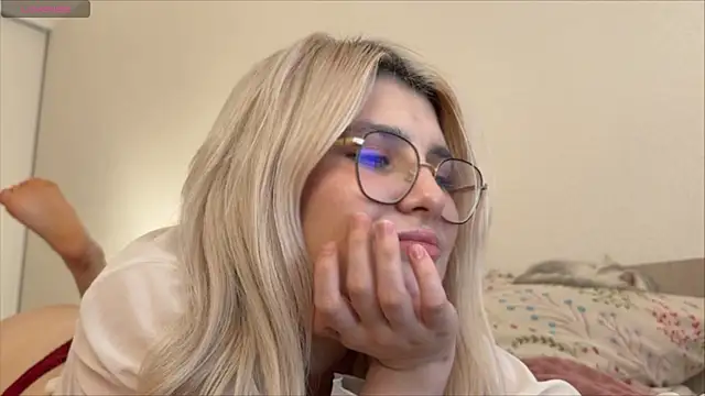 XXX chat uživo modela pepe_inlove