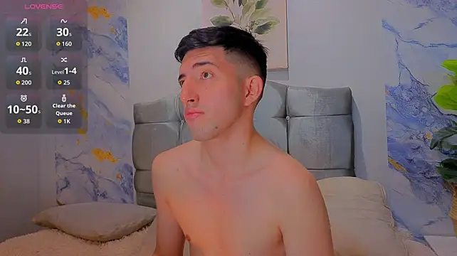 Un_Sluttyyn Live XXX chat