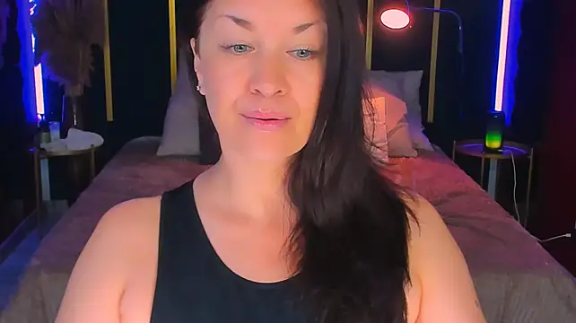 XXX chat uživo modela AnaMills