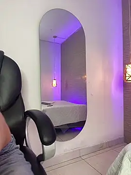 Chat +18 de SweetDareX ao vivo