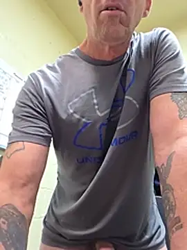 Cockrub1's Live XXX Chat