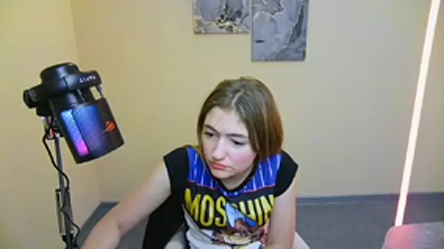 marta_senyora's Live XXX Chat