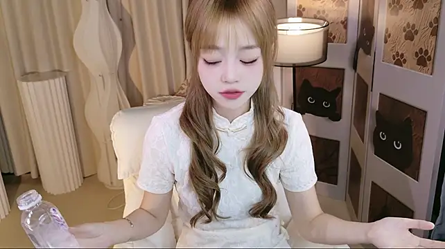 HaoHao-7's Live XXX Chat