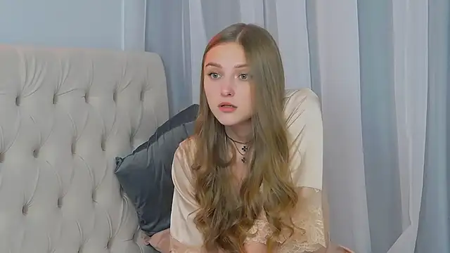 AmeliaDee live XXX chat
