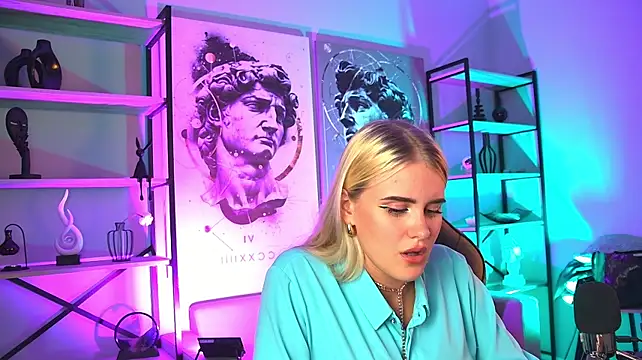 KattyWilde Chat XXX in diretta
