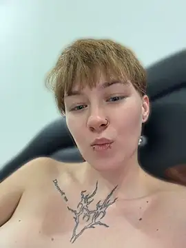 IceMur – Live XXX-chat
