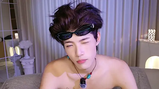 RenZeng Chat XXX live