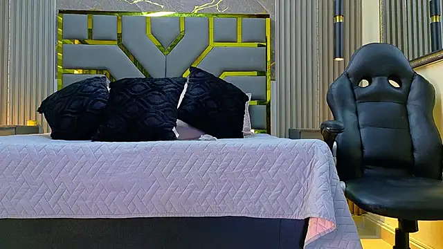Czat XXX na żywo – ALANNFERRER