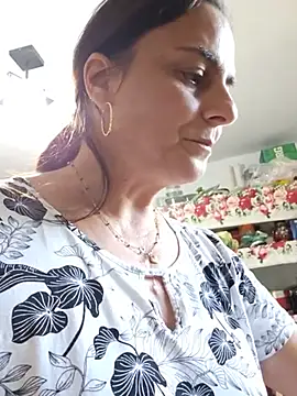 IsabelleCraft's Live XXX Chat