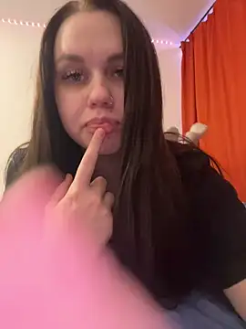 Marylallka5 Adlı Modelin Canlı XXX Sohbeti