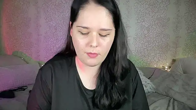 Chat XXX ao vivo de IvyLebelly