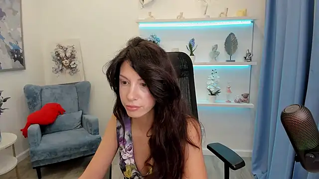 XXX chat uživo modela PeachMirage