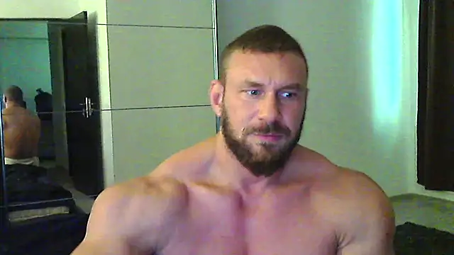 muscularkevin Chat XXX live