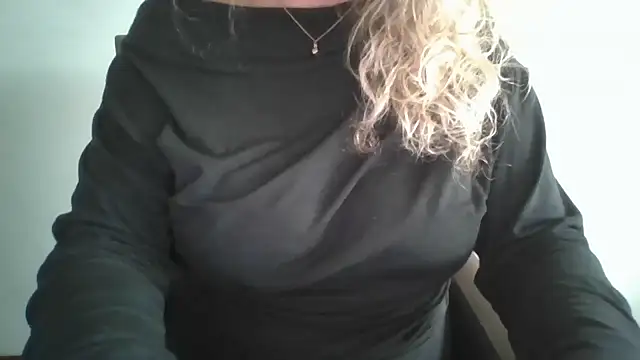 Chat +18 de JenniLowen ao vivo