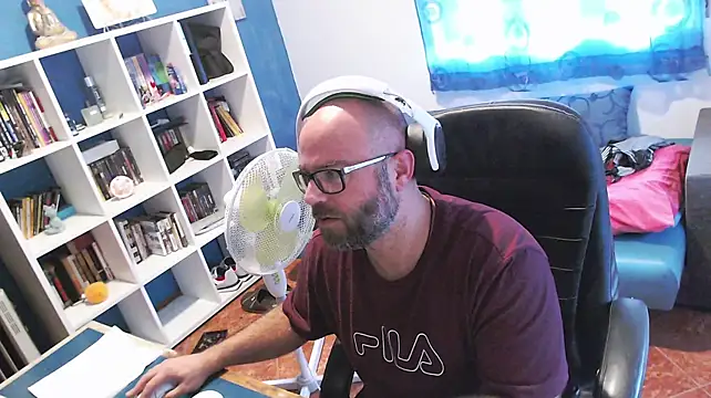 Chat +18 de ravingr4d4 ao vivo