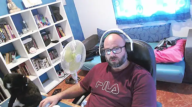 Chat +18 de ravingr4d4 ao vivo