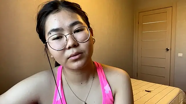 Sembang XXX Secara Langsung HikkoSinu