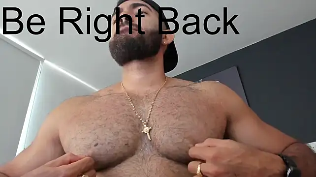 צ'אט XXX בשידור חי של simonleon27
