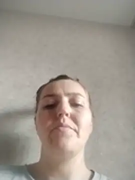 SweetyMommy77's Live XXX Chat