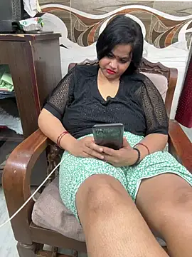 Suman_Queen_'s Live XXX Chat