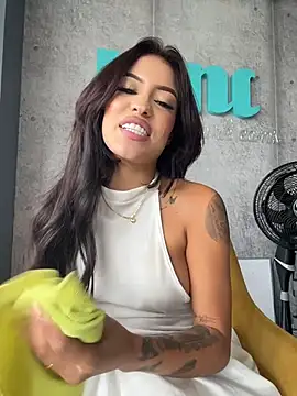 Chat XXX Live MystiqueXXX