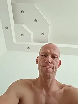 genaroo38 Live XXX-chat