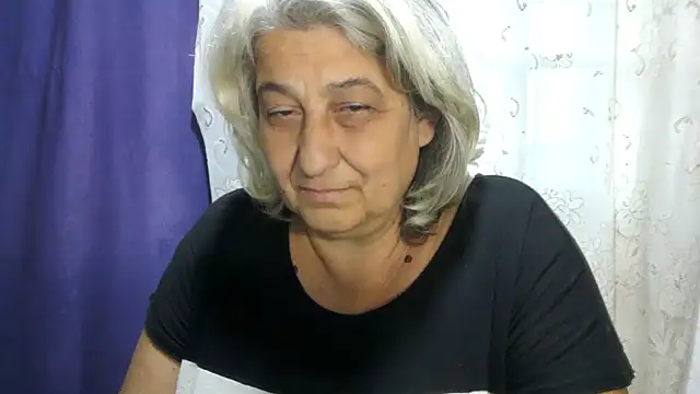 צ'אט XXX בשידור חי של ExquisiteMature