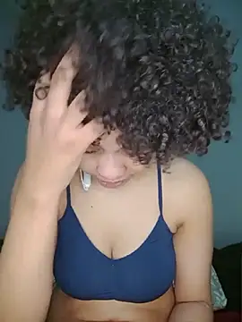 Chat +18 de Su_Duarte_1 ao vivo
