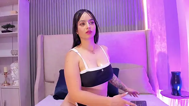 KeniaArias – Live XXX-chat