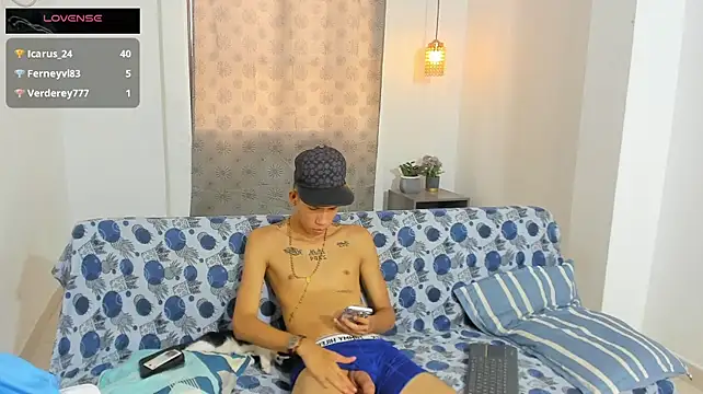 Rome_18 Chat XXX live