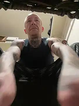 NoBoundariesInPrivate's Live XXX Chat