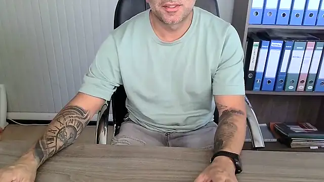 Chat XXX en directo de Evasionee