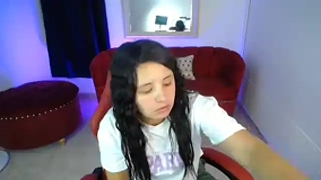 Chatroom XXX en direct de nathaly_low1