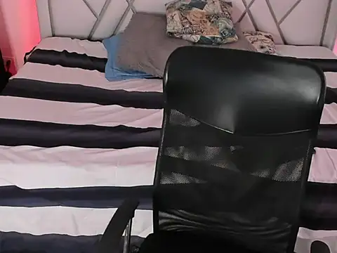 Axxel_Rayn Webbikameraesitys