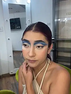 XXX chat uživo modela AriaStonne