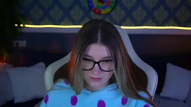 Chat +18 de Lissaa_Moon ao vivo