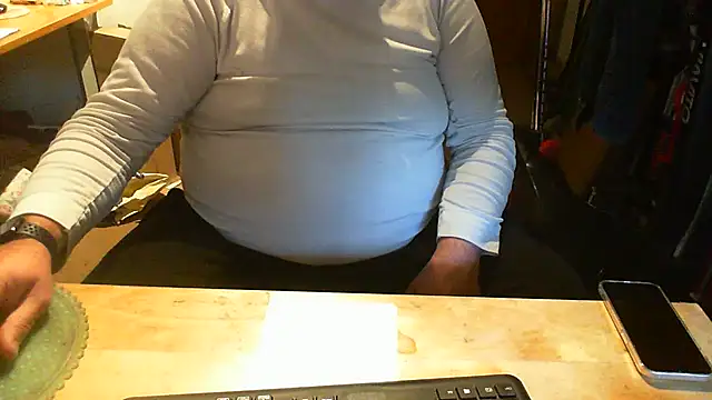 Owned_drone live XXX chat