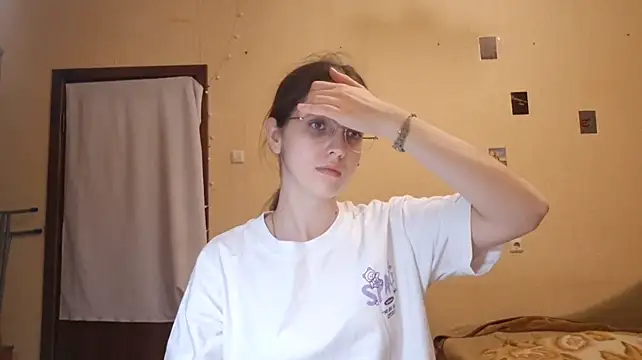 Онлайн чат XXX Katelemon