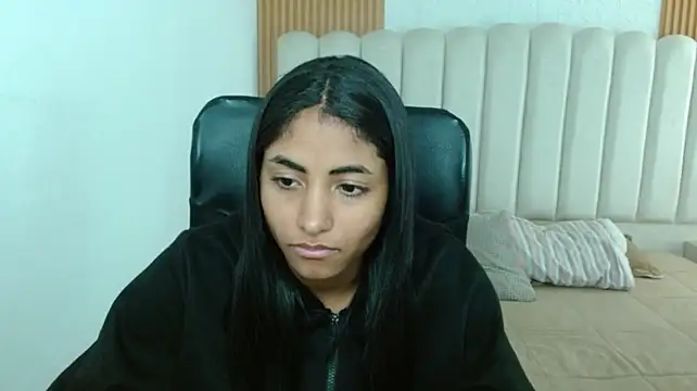 XXX chat uživo modela shaneelle